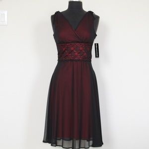 CONNECTED PETITE, TWO SHADES BLACK AND RED SIZE 8P